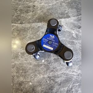 DOLLY IRON WOLF 3-Wheel Moving Dolly